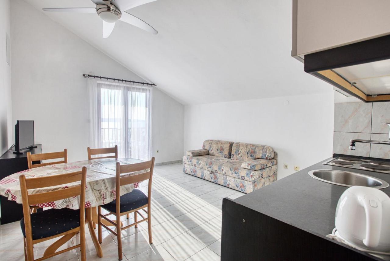 Apartments By The Sea Brodarica, Sibenik - 13615 Exterior foto